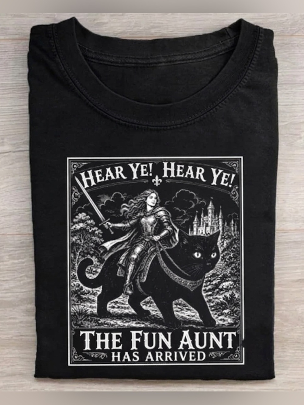 Black The Fun Aunt Graphic T-Shirt Unisex 90s